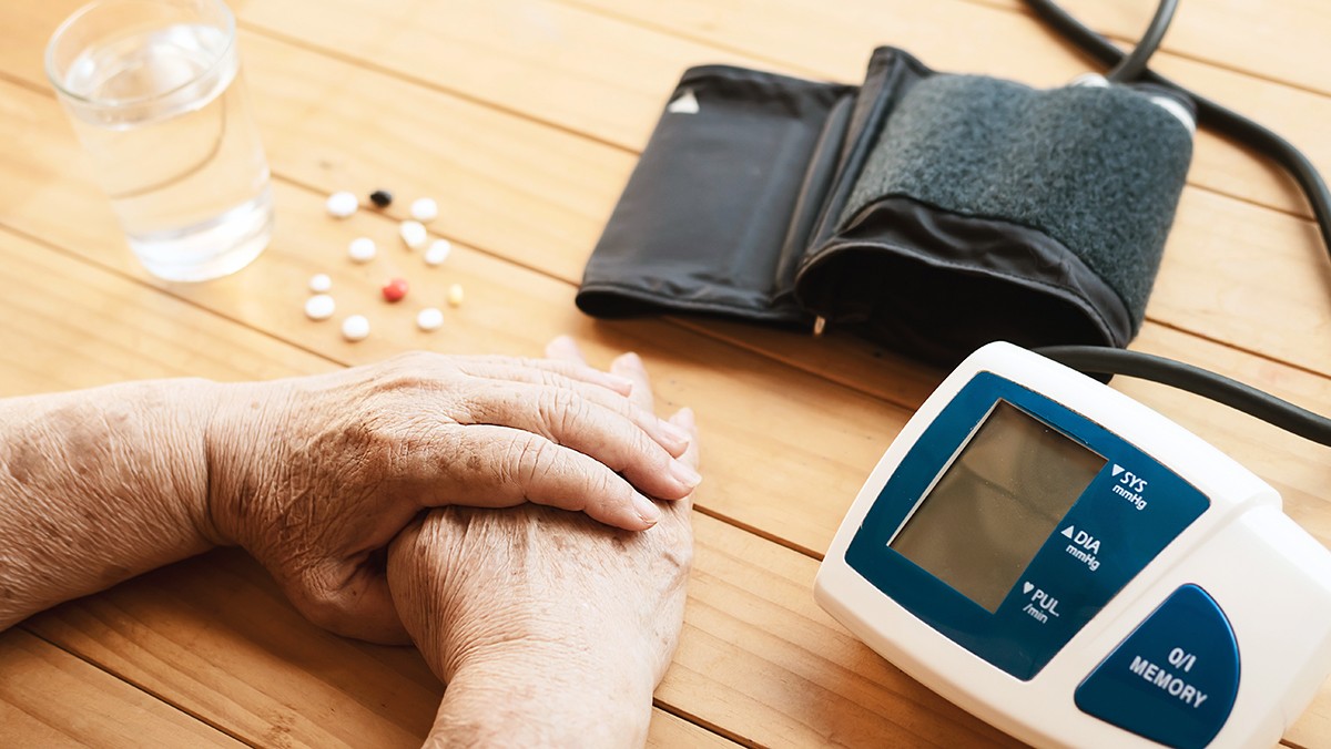 علت فشار خون بالا و ارتباط تشدید فشار خون بعد از تزریق واکسن کرونا